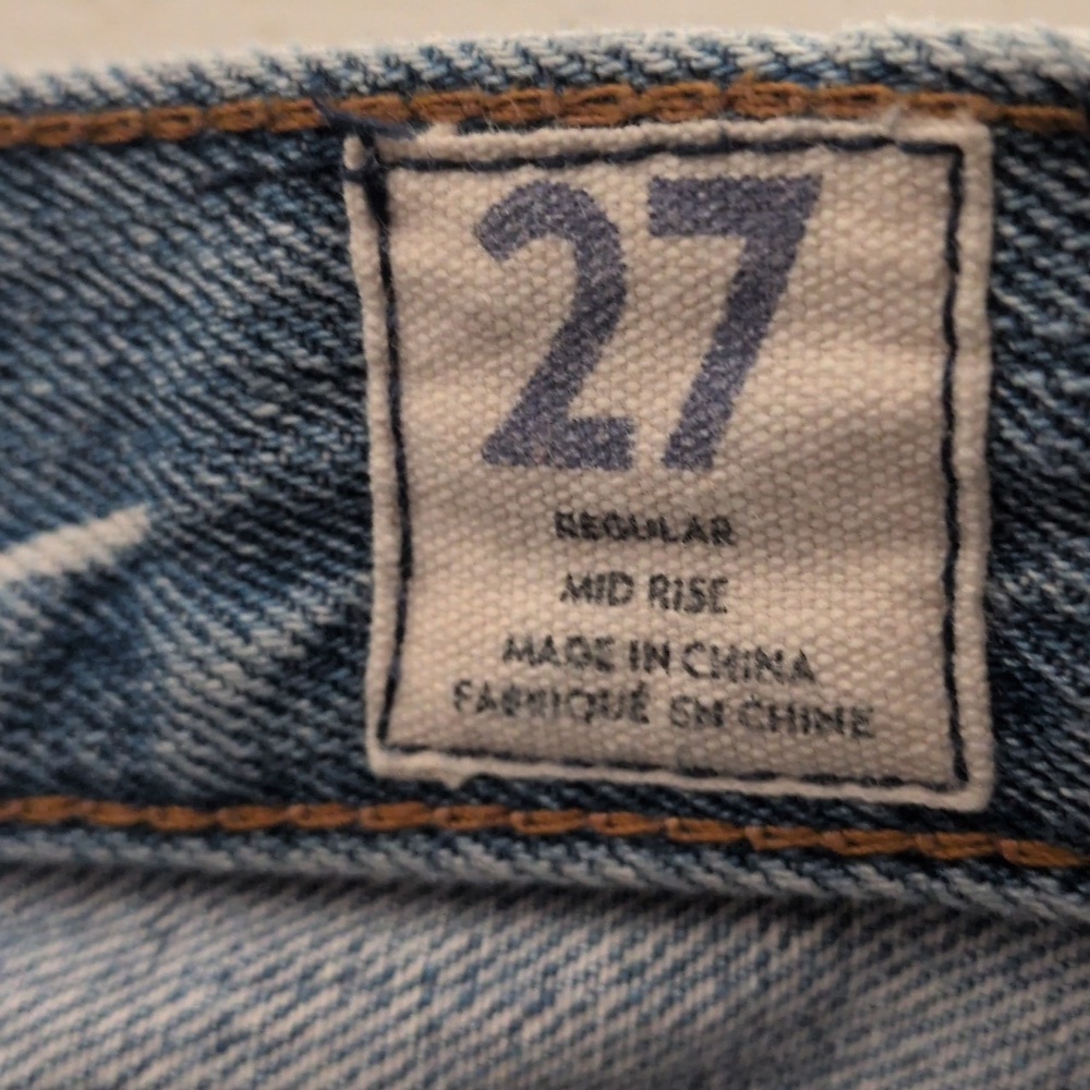 We The Free Denim Distressed Women's Jean Shorts Size 27, Button Fly, Light Wash - Picture 4 of 6